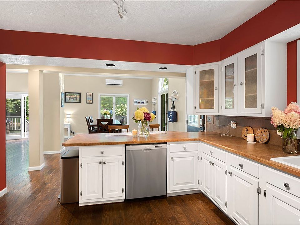 6644 Pine Ridge Rd, NY 13021 Zillow