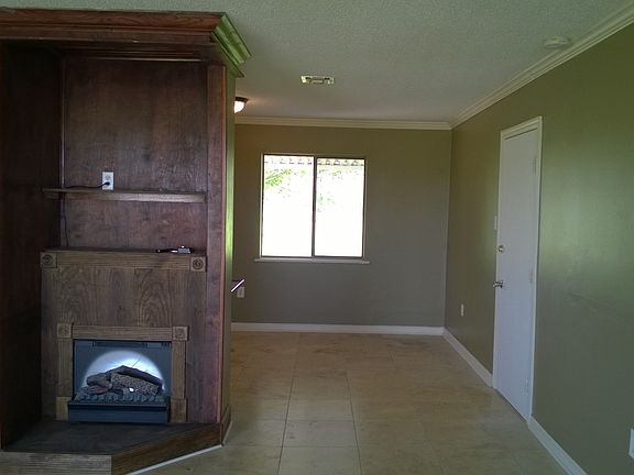 Living to Dining Area