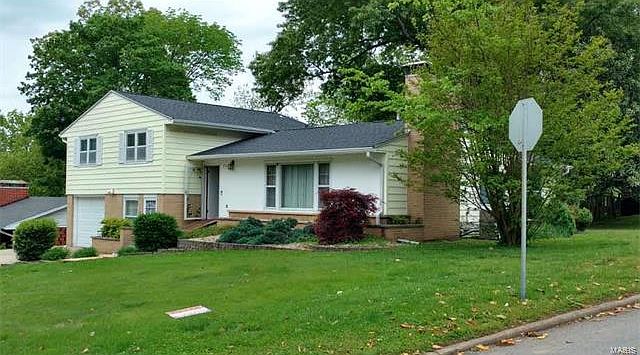 1st image of 2302 Brookwood Dr