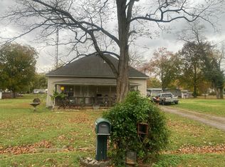 7461 Locust St, Mulkeytown, IL 62865