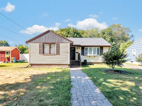 55 Leighton Drive, Stratford, CT 06614