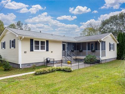 314 E McGuffin Dr, Westminster, SC, 29693