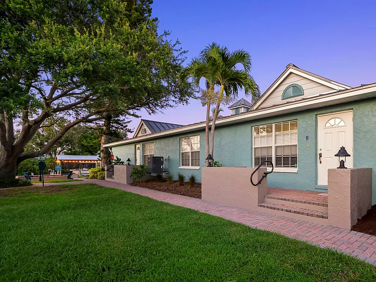 Single Story Villas