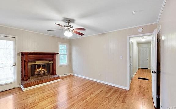 3rd image of 6443 Summerlin Pl