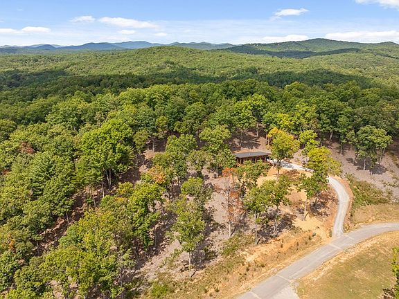 4th image of 88 Split Creek Rd