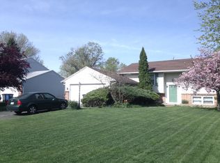 2112 Bishopsgate Dr, Toledo, OH 43614