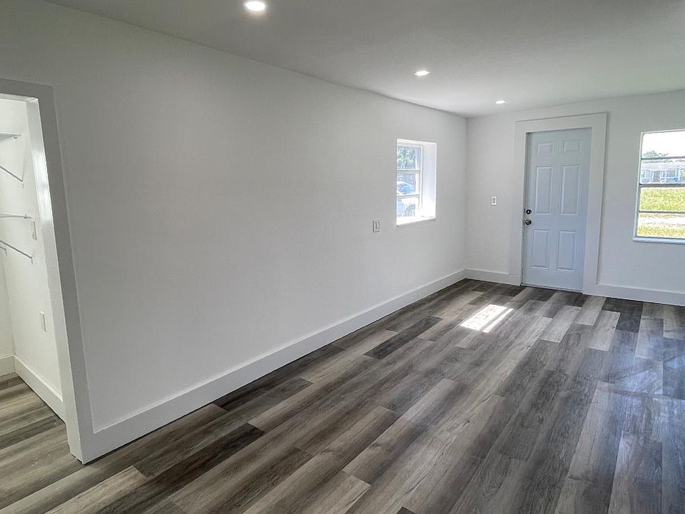 1st image of 11400 NW 22nd Ave #1
