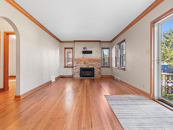 5th image of 1132 N 15th STREET
