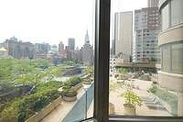 Rented by Manhattan Management Group | media 6