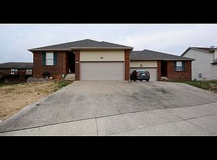 1009 N 24th St, Ozark, MO 65721