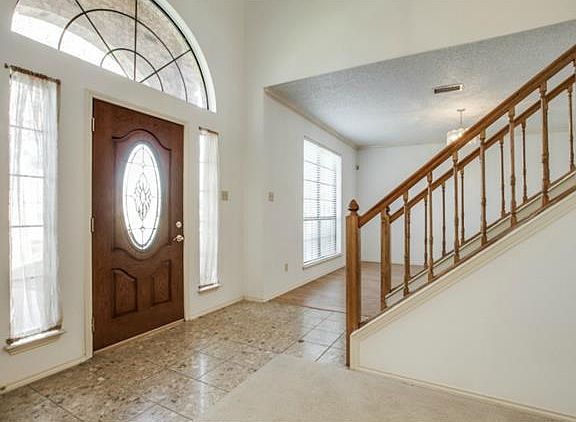 4th image of 1508 Cripple Creek Ct