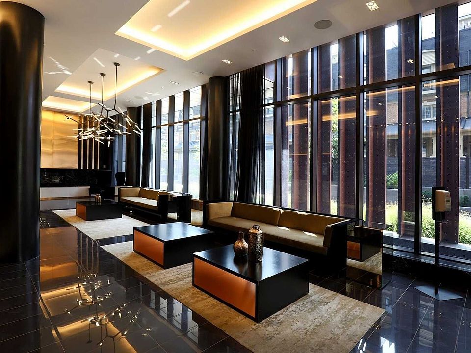 2nd image of 101 Erskine Ave #419
