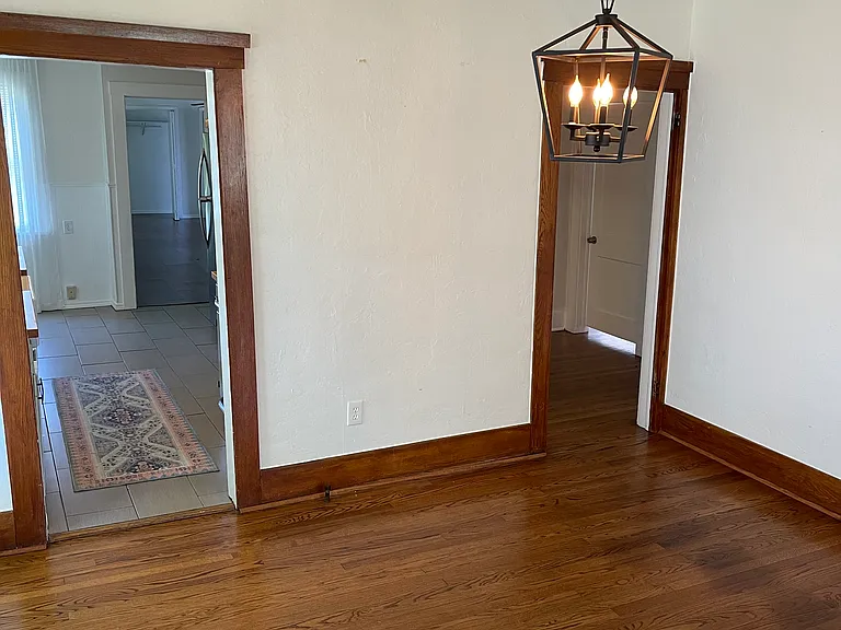 2139 NW 15th St — Photo 4
