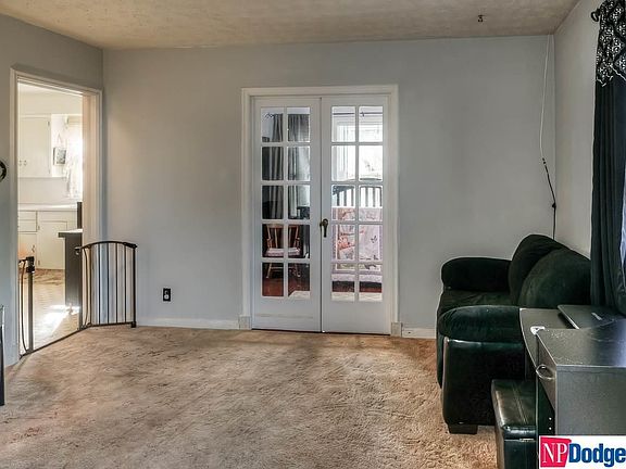 5th image of 2533 S 41st St