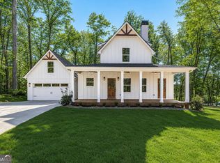 954 The Orchard Rd, Clarkesville, GA 30523