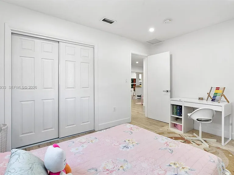 3430 NW 21st Ave — Photo 21