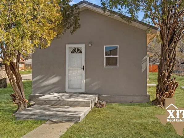 1001 Peters Ave, Dalhart, TX 79022