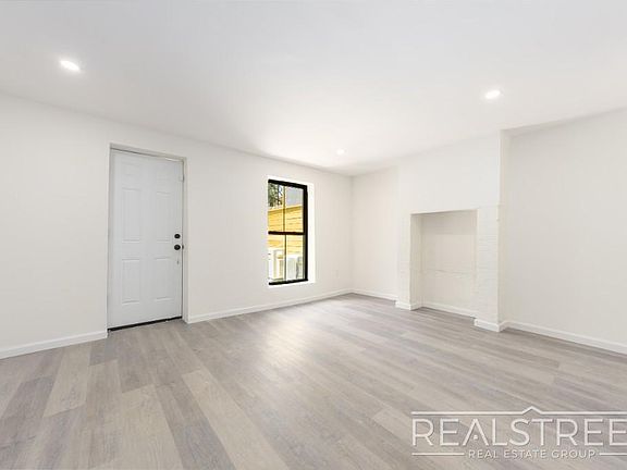 5th image of 65 Palmetto St #1
