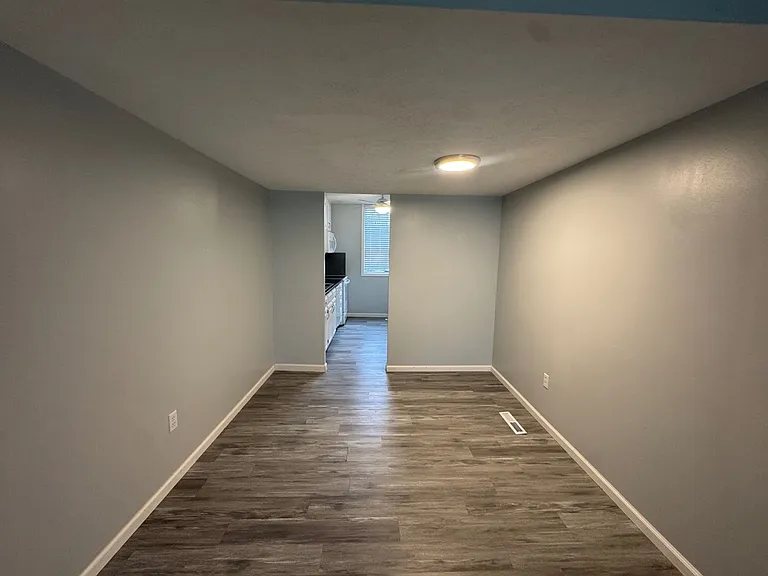 6590 Chaffee Ct — Photo 10