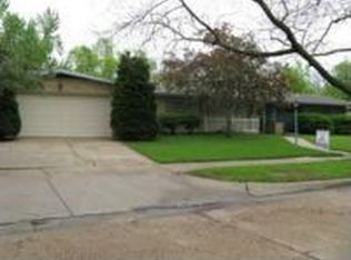 1109 Sunrise Dr, Salina, KS 67401