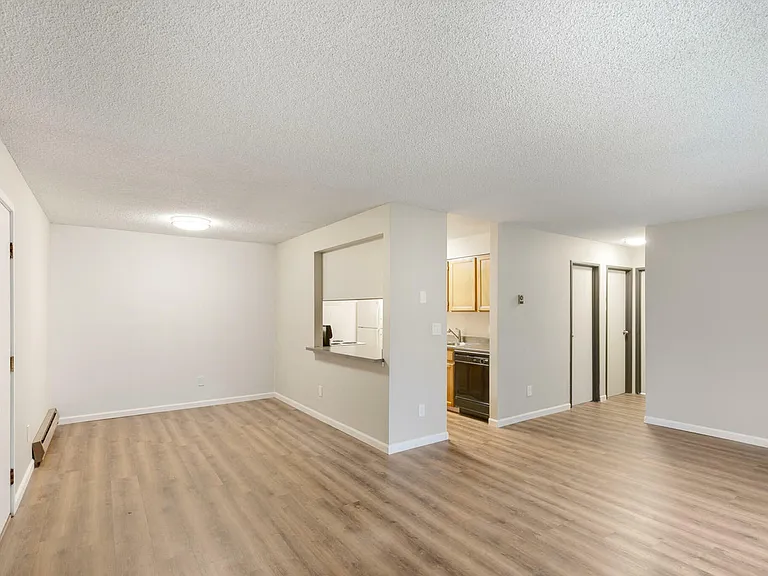 Step into this inviting open-plan space, perfect for contemporary living. Step into this inviting open-plan space, perfect for contemporary living.