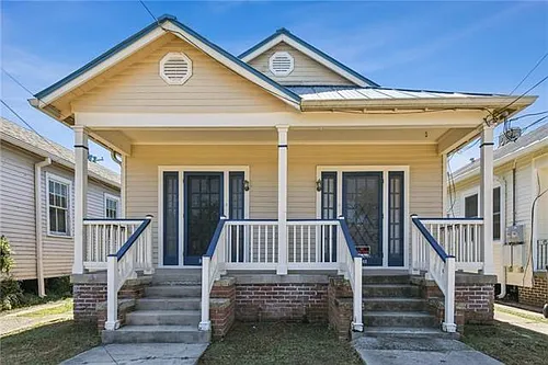 3243 Calhoun St Photo 1
