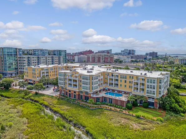 5008 Old Bridgeview Ln, Charleston, SC 29403