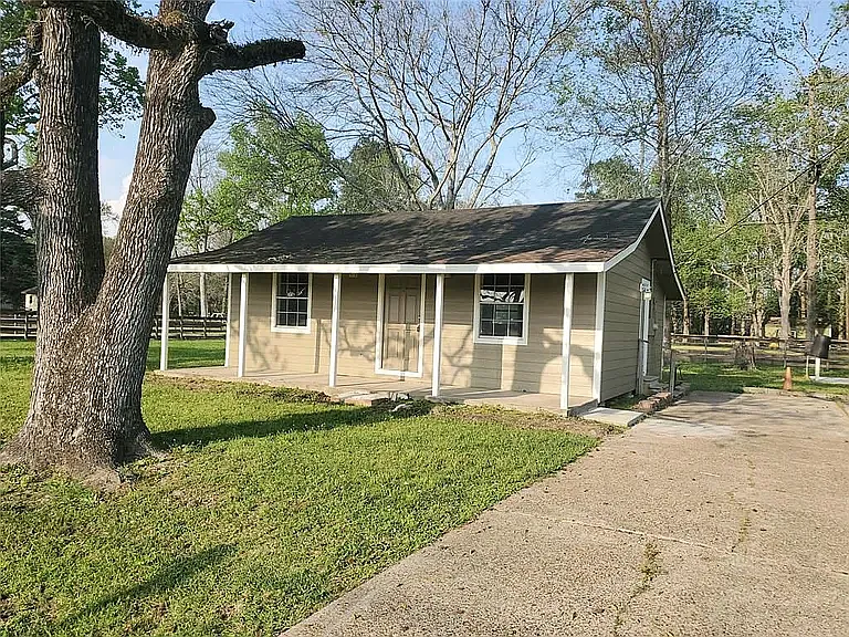 1 bed, 700 sqft, $1,000 — Photo 1