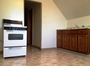 83 W 50th St #3, Bayonne, NJ 07002