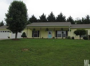 2207 Olde West Ct, Hudson, NC 28638