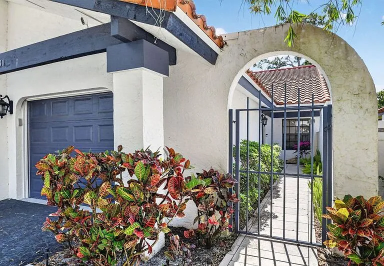1630 NW 22nd Ave — Photo 5