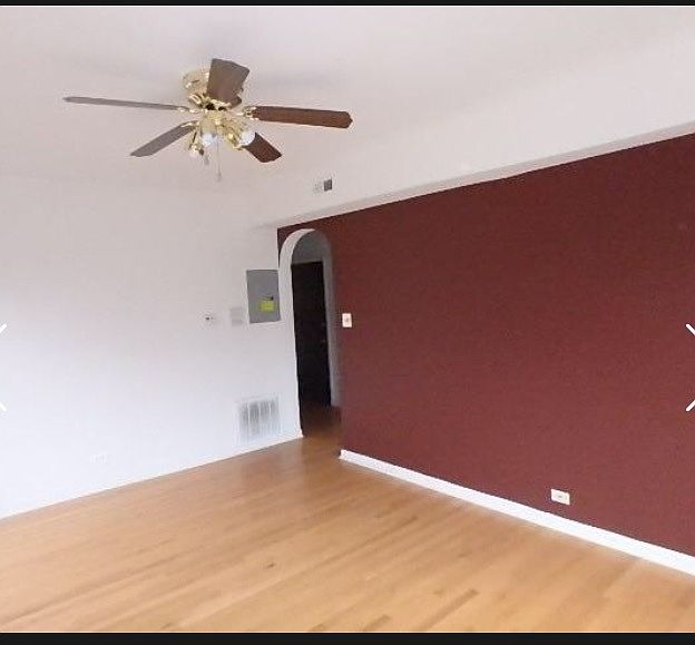 1st image of 7758 S Essex Ave #2B