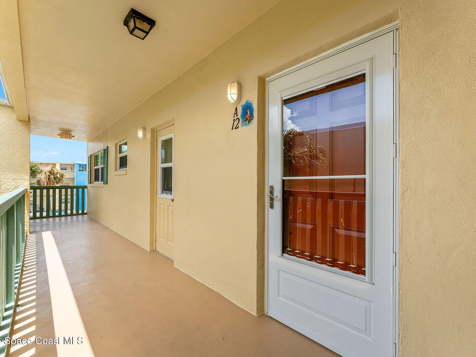 2 bed, 1.5 bath, 868 sqft, $2,100 — Photo 4