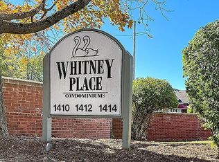 Whitney Place, Hamden, CT 06517