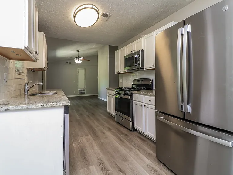 3000 Owens Meadow Dr NW — Photo 11