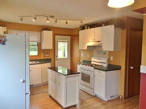2nd image of 30383 Baugh St NW