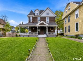 112 Howe Ave, Shelton, CT 06484