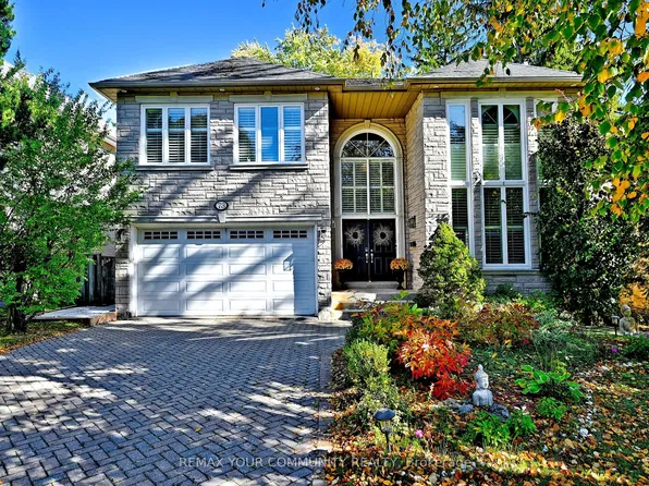 73 Sprucewood Dr E, Markham, ON L3T 2P9