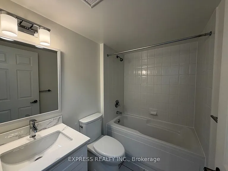 8 Hillcrest Ave #1902 — Photo 11