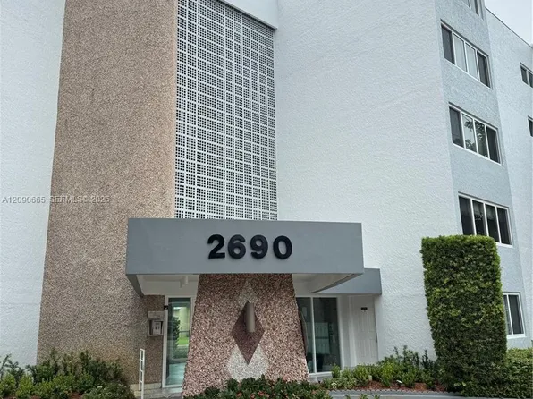 2690 SW 22nd Ave APT 504, Miami, FL 33133