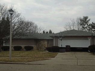 821 Chesley Dr, Lansing, MI