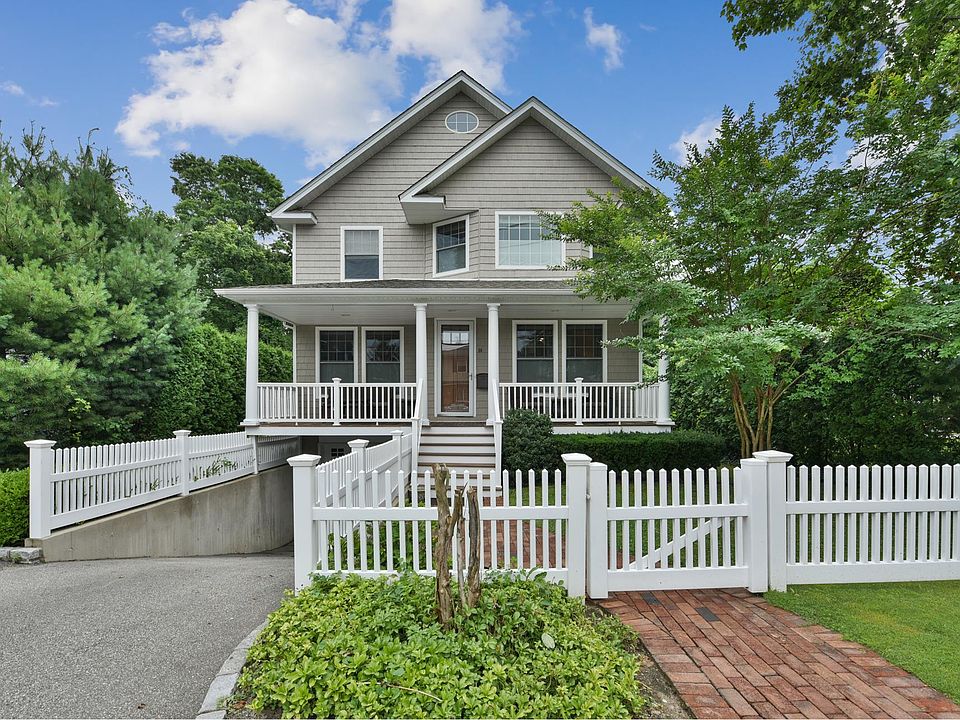 1st image of 60 Ivy St