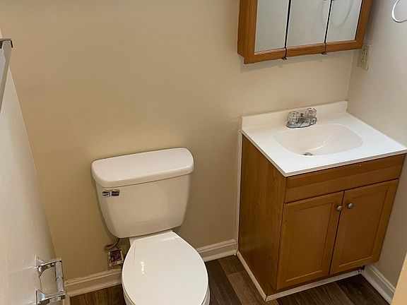 3rd image of 530 29th Pl #A