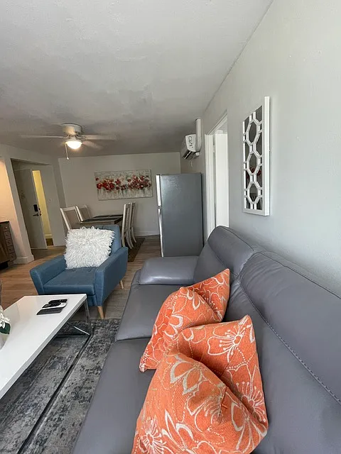 1 bed, 511 sqft, $1,700 — Photo 4