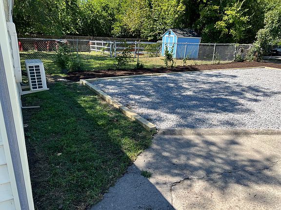 5th image of 207 N Armistead Ave
