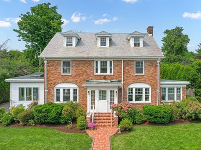 20 Mandalay Rd, Newton, MA, 02459