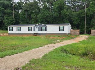 1300 Snow Rd N, Semmes, AL 36575