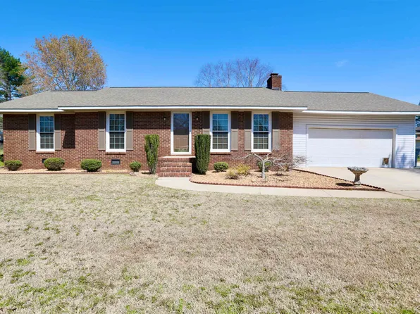 126 New Castle Dr, Florence, AL 35633