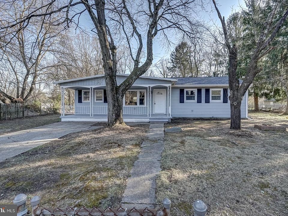 1st image of 445 Wharton Park Blvd