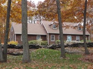 68 Elaine Dr, Monroe, CT 06468